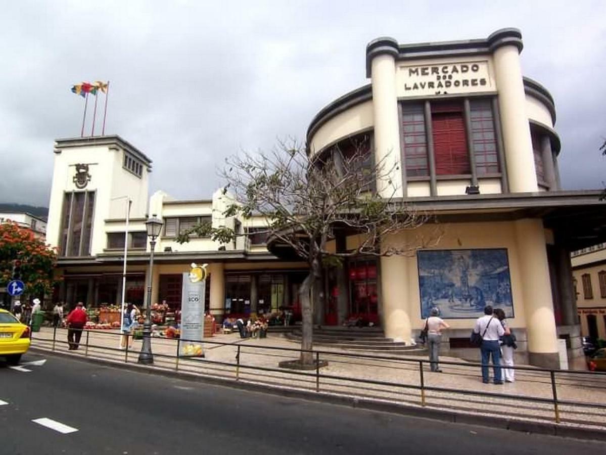Top Floor With Balcony In Funchal Exterior photo